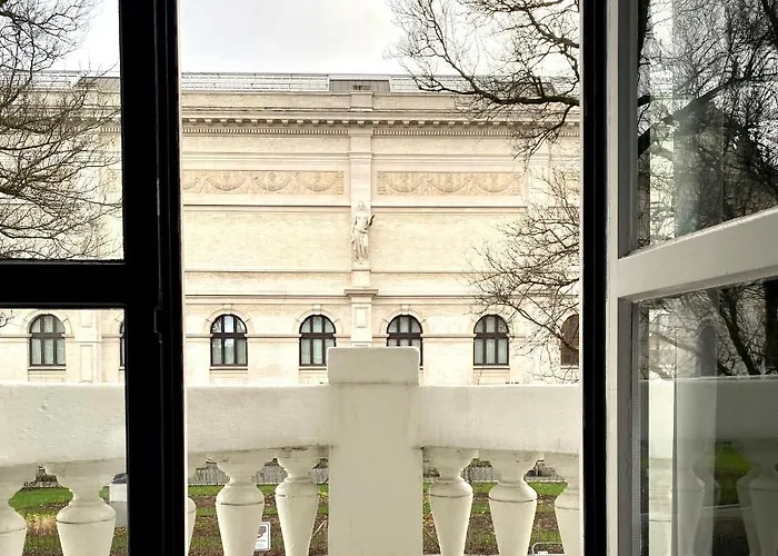 Antwerp Museum Suites